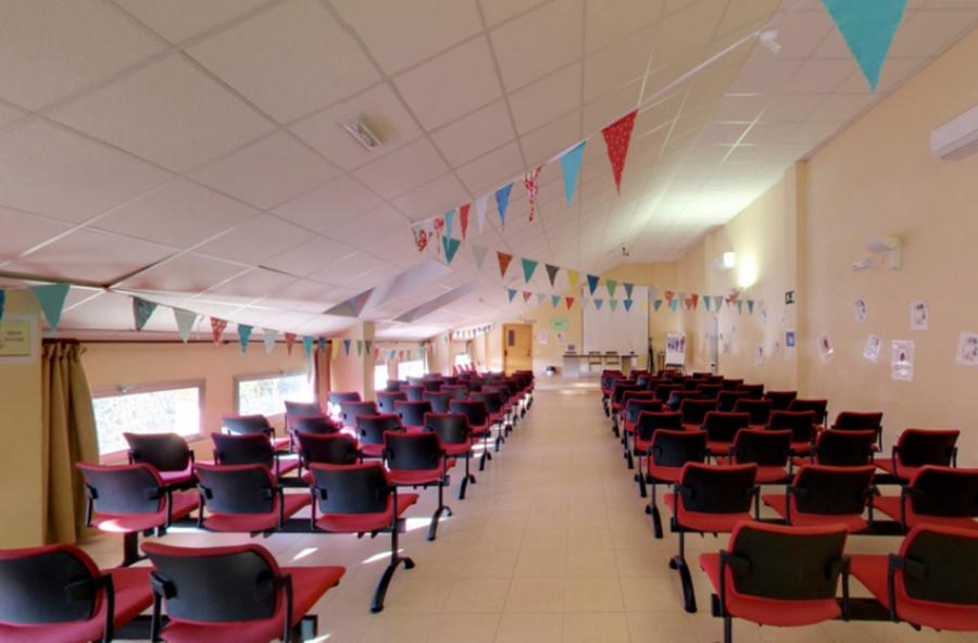 Residencia Albergue جاكا المظهر الخارجي الصورة