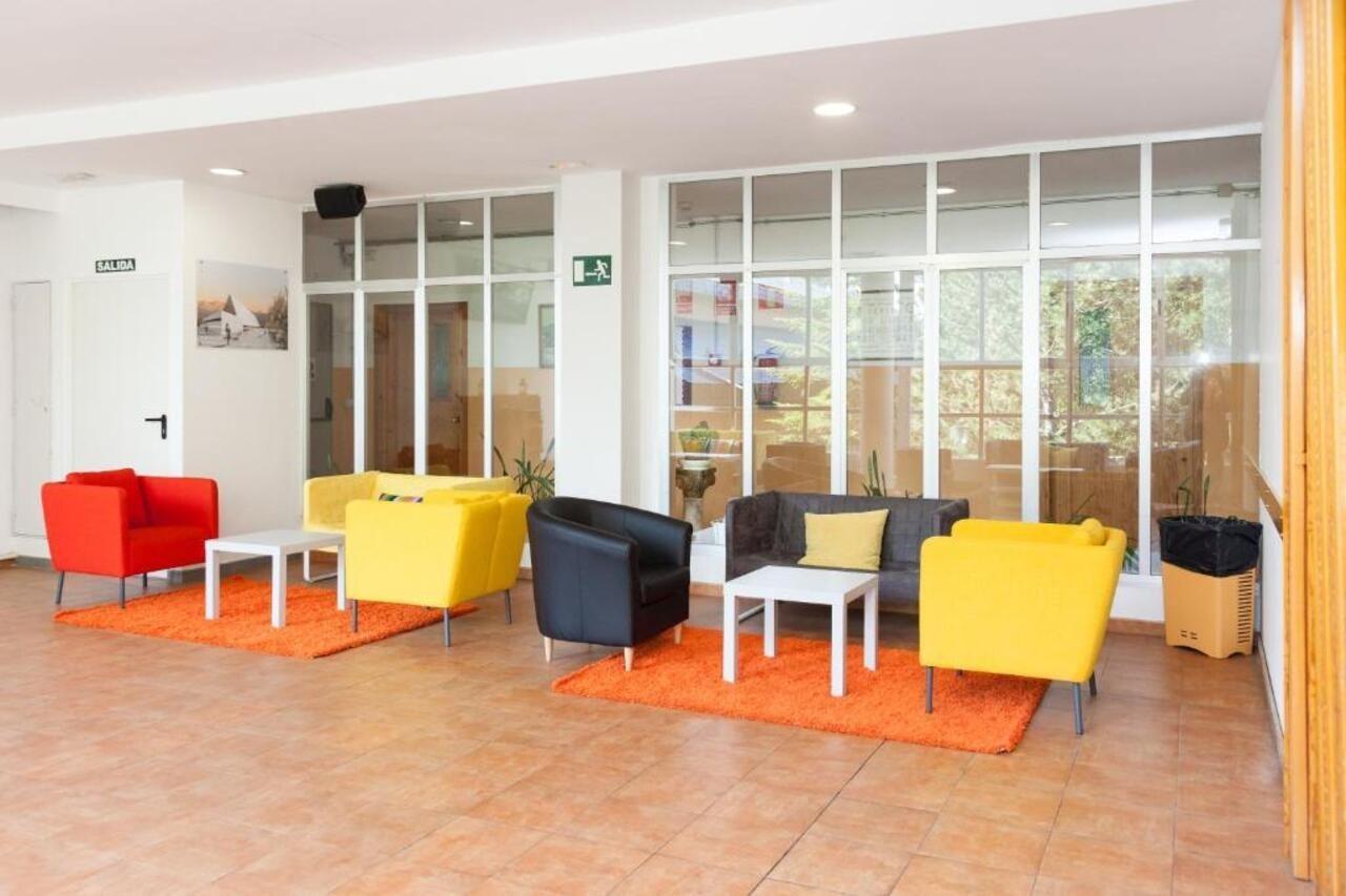 Residencia Albergue جاكا المظهر الخارجي الصورة