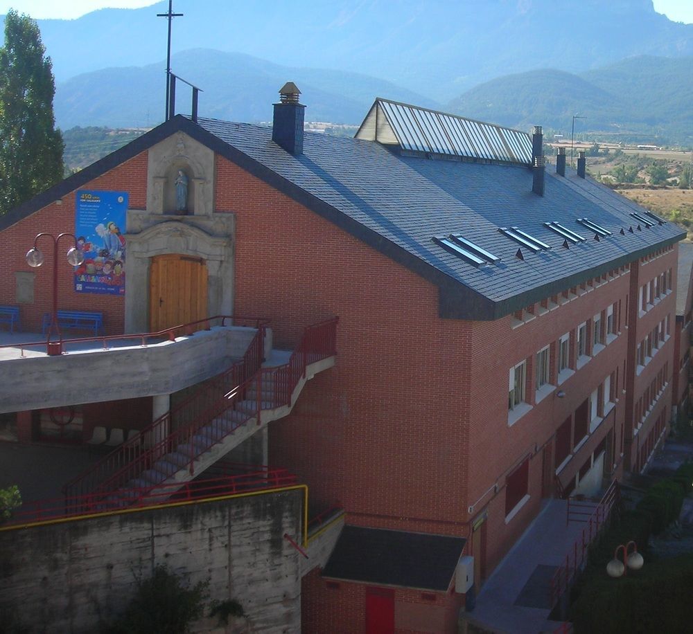 Residencia Albergue جاكا المظهر الخارجي الصورة
