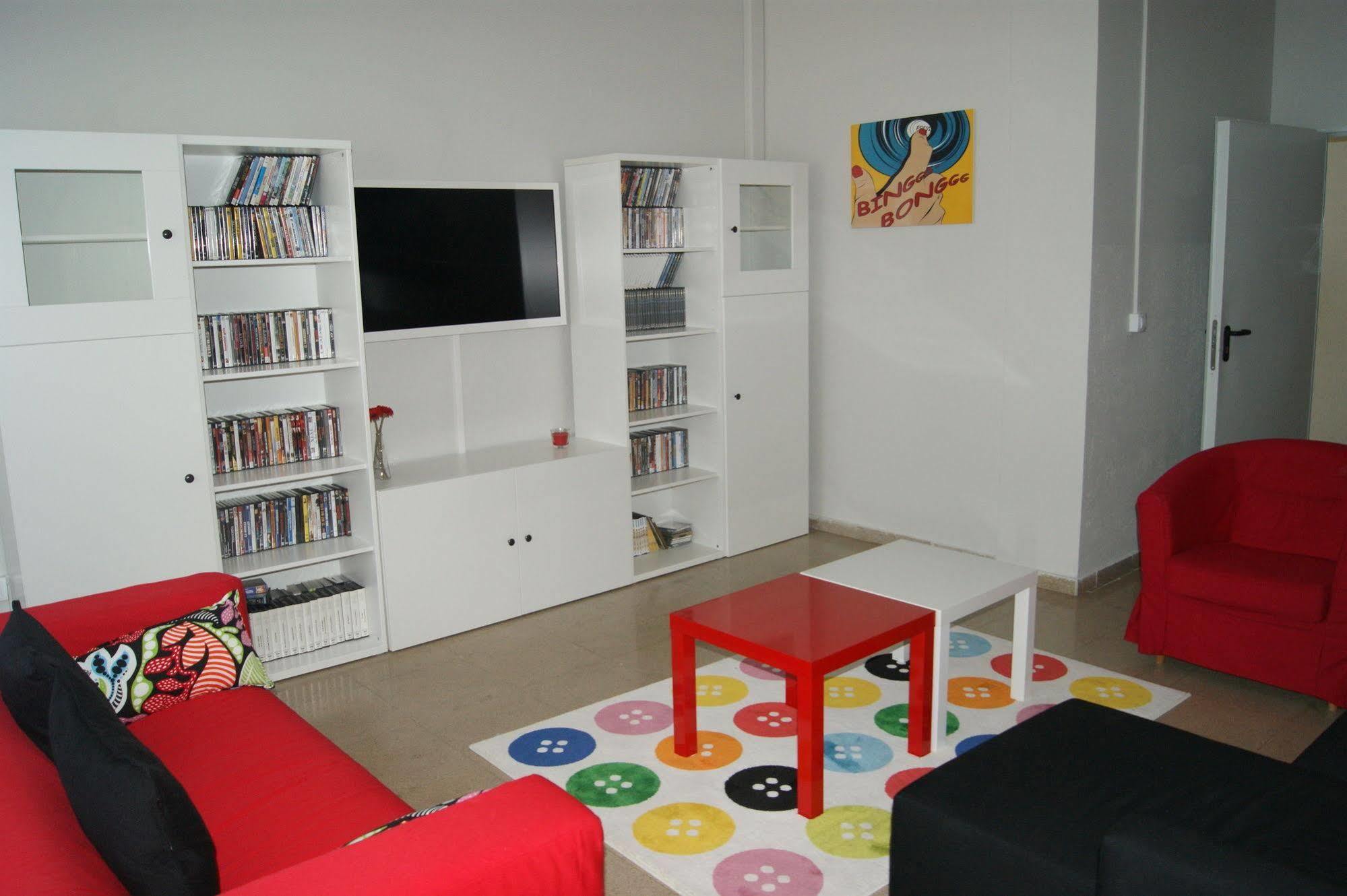 Residencia Albergue جاكا المظهر الخارجي الصورة
